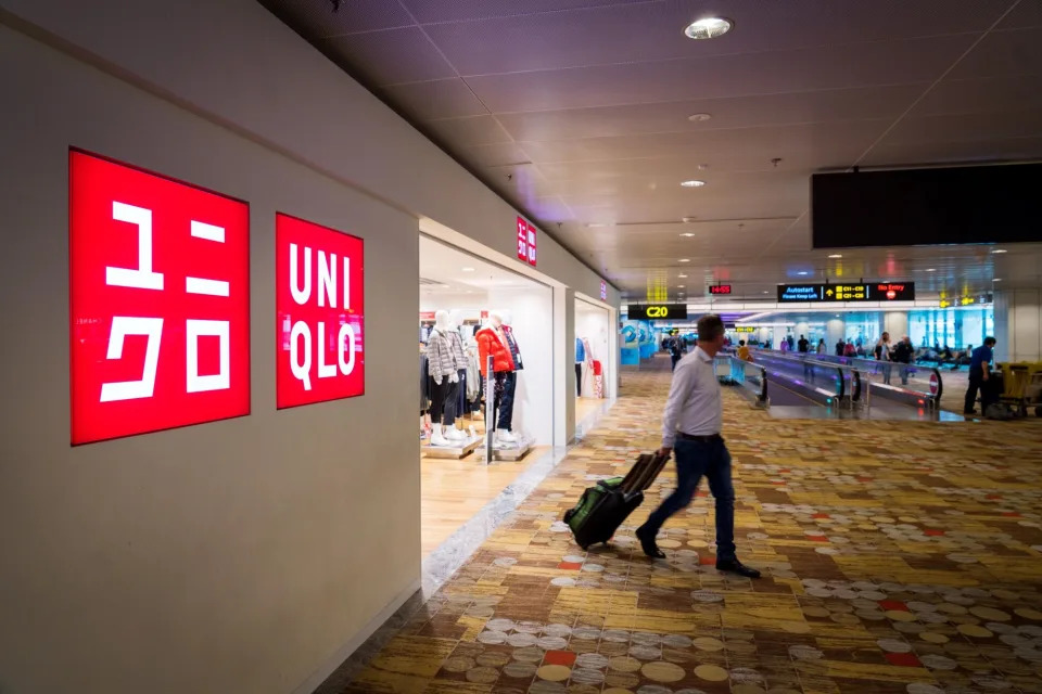 Stock of Uniqlo’s Parent Down Most in 9 Weeks After Xinjiang Remarks