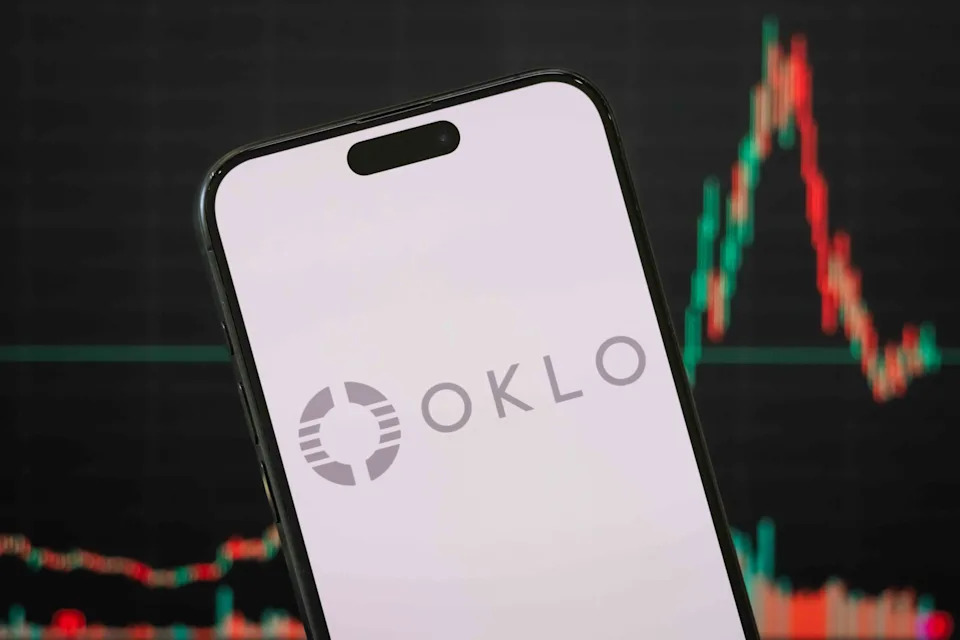 Oklo Stock Sinks as Losses Widen, Reversing Some of Monday's Gains