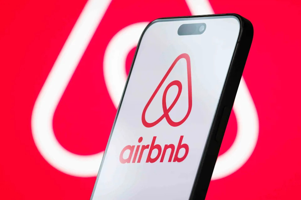 Airbnb Says Economic Uncertainties Are Causing Softer US Travel Demand