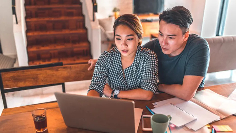 Mortgage rates rise for 1st time in weeks, Freddie Mac says